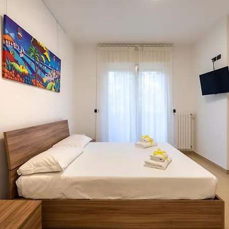 Guesthost - Boscoincitta With Garage And Whirlpool Tub Apartmán Bari